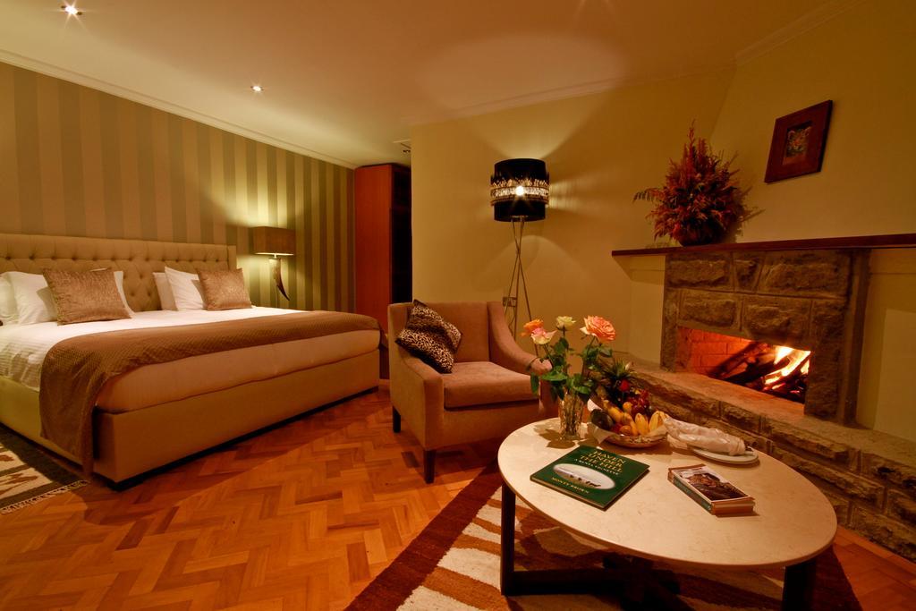 Готель The Aberdare Country Club Mweiga Екстер'єр фото