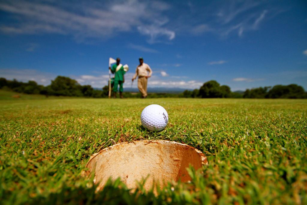 Готель The Aberdare Country Club Mweiga Екстер'єр фото